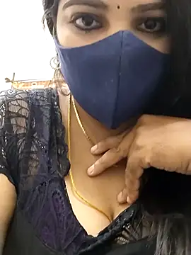 Snapshot of hottamil_honey_couples chatting on October 2025 08:13:02 AM hottamil honey couples online show from October 2025 08:13:02 AM