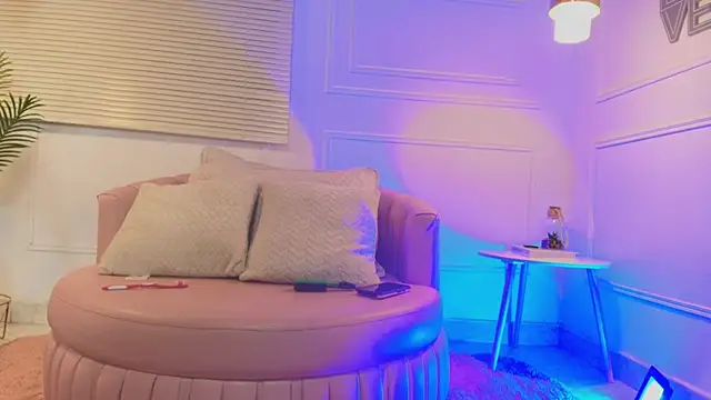 alessia moon1 online show from November 2025 12:15:02 PM