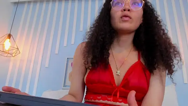 SweetStarr  online show from October 2025 08:17:01 PM