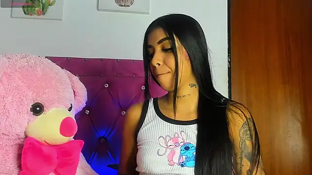 dahiiangomezz online show from October 2025 08:33:01 AM