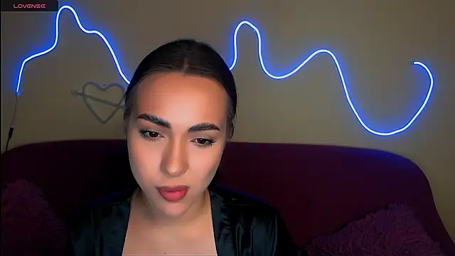 Mia cutie77 online show from November 2025 10:26:02 AM