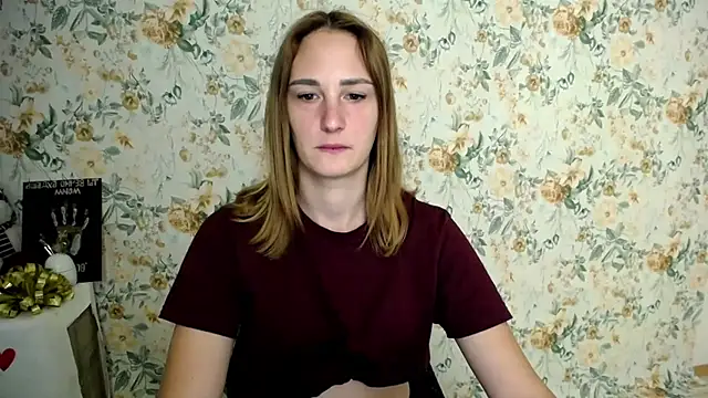 Snapshot of Milana_Cutie_ chatting on September 2025 06:26:02 AM Milana Cutie online show from September 2025 06:26:02 AM