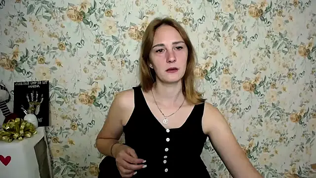 Snapshot of Milana_Cutie_ chatting on September 2025 05:55:02 AM Milana Cutie online show from September 2025 05:55:02 AM
