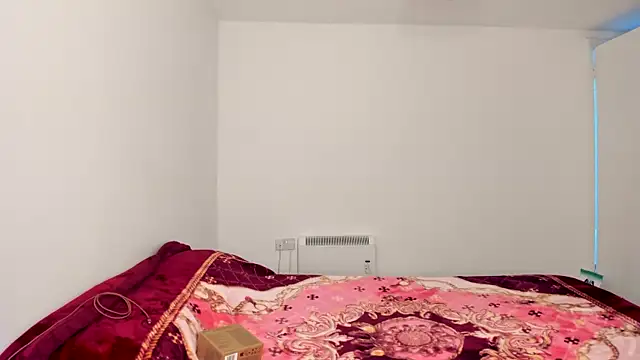 QueenStacyxox online show from September 2025 08:34:01 PM