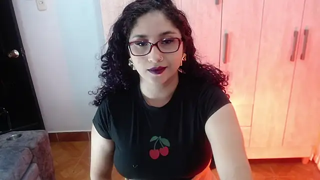 Gia Dior online show from October 2025 11:34:01 PM