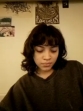 Snapshot of _curiouskitten_ chatting on September 2025 04:18:02 AM  curiouskitten  online show from September 2025 04:18:02 AM