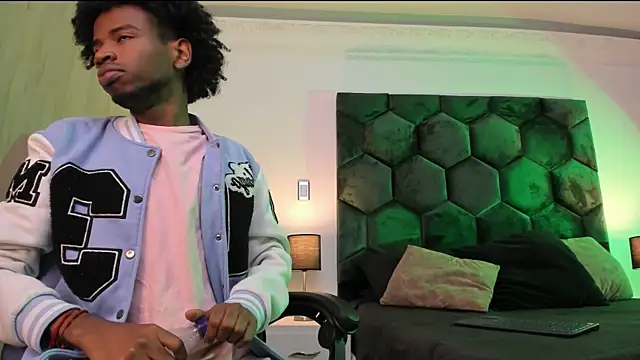 AllexJacob online show from February 2026 01:04:01 PM