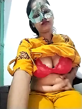 ms-naina online show from November 2025 06:54:01 PM