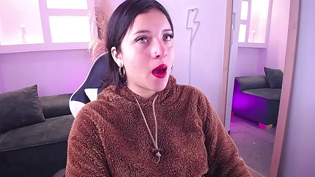 Snapshot of Scarlett_as chatting on October 2025 01:45:02 PM Scarlett as online show from October 2025 01:45:02 PM
