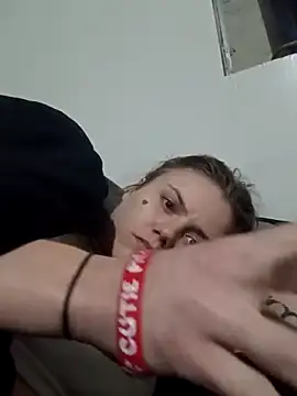 cicithtbitch online show from December 2025 02:41:02 AM