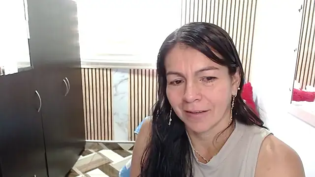 camilavargas  online show from June 2026 07:16:02 PM