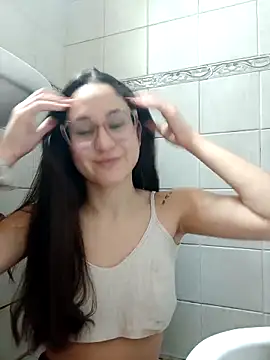 linameii online show from November 2025 04:45:02 AM