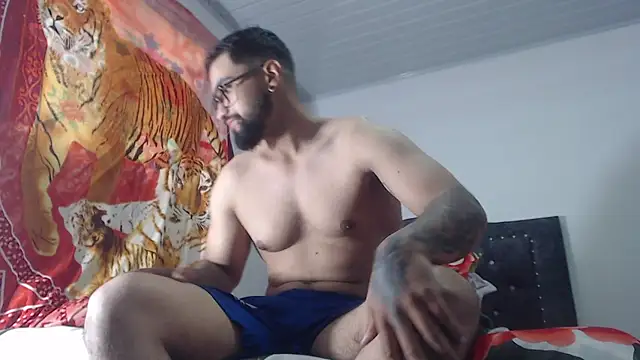 Chrys harris77 online show from February 2026 09:32:01 PM