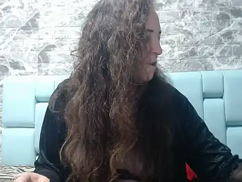 Snapshot of chanel-lam chatting on October 2025 01:06:02 PM chanel-lam online show from October 2025 01:06:02 PM