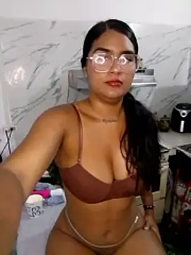 Renata Zoe online show from February 2026 01:10:02 AM