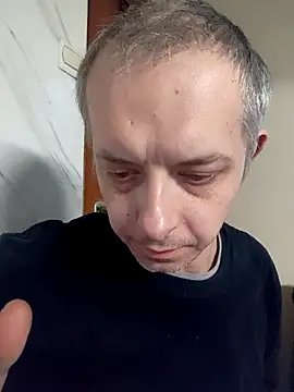 szajbusek41 online show from February 2026 06:41:02 AM