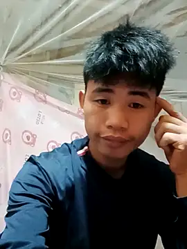 Snapshot of Nhyy_xx chatting on April 2026 08:24:01 AM Nhyy xx online show from April 2026 08:24:01 AM