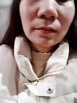 Snapshot of Girl_sexy98 chatting on January 2026 12:35:01 AM Girl sexy98 online show from January 2026 12:35:01 AM