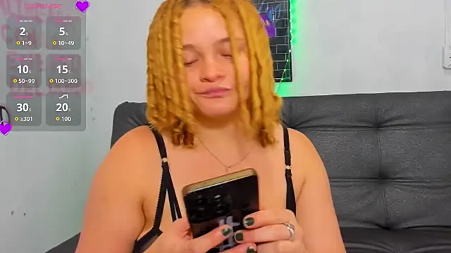 Cherrysweetyx online show from December 2025 12:43:01 PM