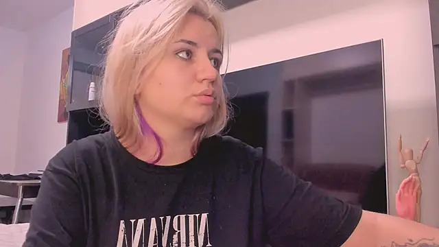 BarbaraSiren online show from October 2025 10:38:02 AM