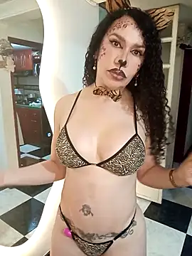 Lina 444 online show from October 2025 10:33:02 PM