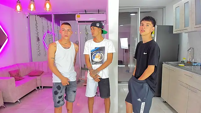 Houseofwarrios online show from September 2025 05:20:02 AM