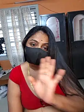 Snapshot of queendivya chatting on May 2026 12:12:01 PM queendivya online show from May 2026 12:12:01 PM