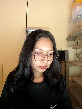 Noamilk online show from January 2026 01:00:02 AM