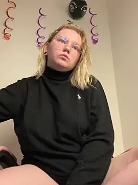 lame cat online show from November 2025 01:58:02 AM