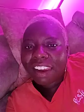 mamichulanegra online show from September 2025 06:24:02 PM