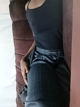 Snapshot of Lesego-mash chatting on October 2025 07:46:02 PM Lesego-mash online show from October 2025 07:46:02 PM