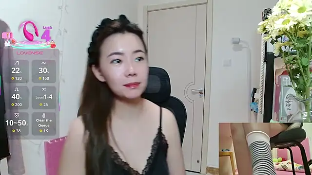 sallycui online show from November 2025 11:44:01 AM