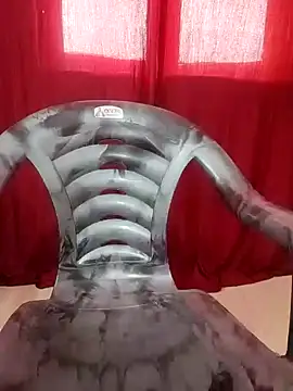 Snapshot of pari_rani7 chatting on October 2025 04:26:01 AM pari rani7 online show from October 2025 04:26:01 AM