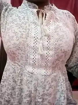 Snapshot of pari_rani7 chatting on November 2025 04:55:01 AM pari rani7 online show from November 2025 04:55:01 AM