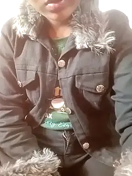 Snapshot of pari_rani7 chatting on December 2025 04:53:02 AM pari rani7 online show from December 2025 04:53:02 AM