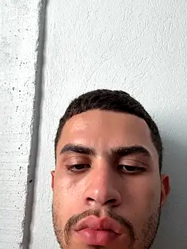 gostosinhosaf online show from January 2026 06:10:02 PM