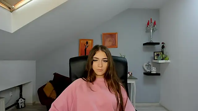 EllaClarke online show from September 2025 12:41:02 PM