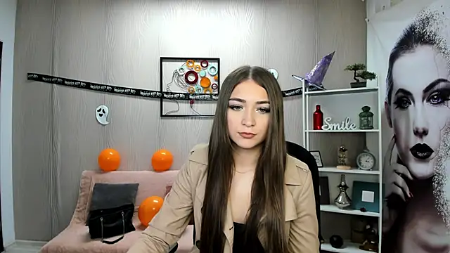 EllaClarke online show from October 2025 12:07:02 PM