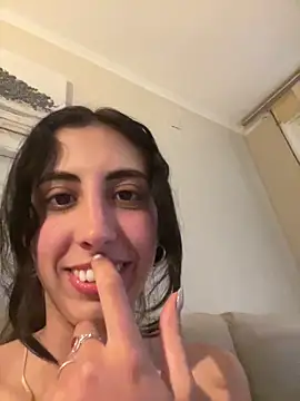 Snapshot of LunaVelvet- chatting on October 2025 04:19:01 PM LunaVelvet- online show from October 2025 04:19:01 PM