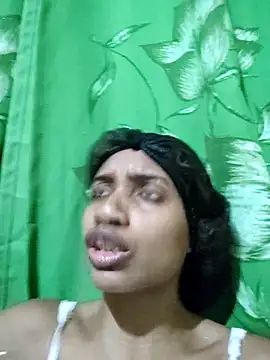 Barbiefox24 online show from October 2025 05:52:01 AM