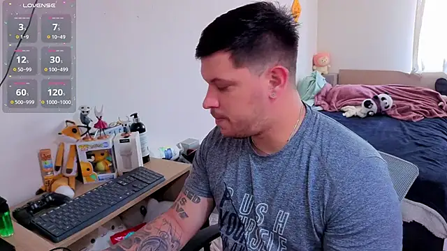 ryden 01 online show from November 2025 03:45:02 PM