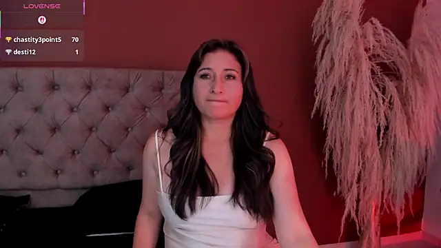 angela fiory online show from November 2025 08:20:02 PM