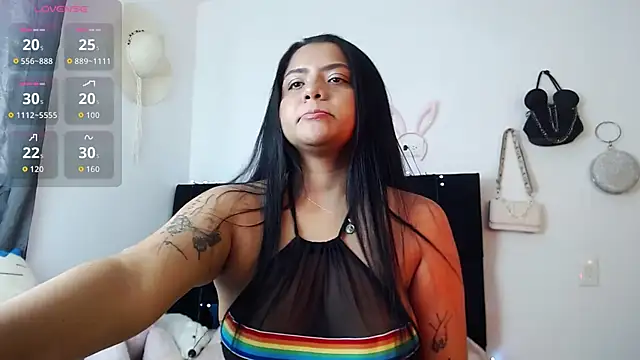 Camila Torresss online show from December 2025 07:54:02 PM