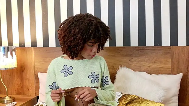 Stellaciel  online show from October 2025 02:23:02 PM