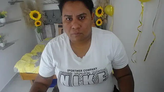 Snapshot of hotlesby_valery chatting on September 2025 06:55:02 PM hotlesby valery online show from September 2025 06:55:02 PM