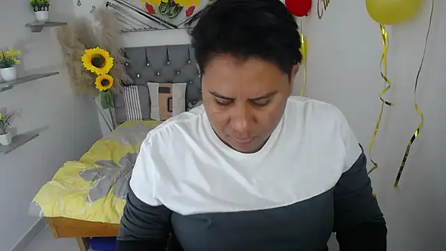 Snapshot of hotlesby_valery chatting on September 2025 12:20:01 PM hotlesby valery online show from September 2025 12:20:01 PM