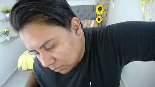 Snapshot of hotlesby_valery chatting on October 2025 07:11:02 PM hotlesby valery online show from October 2025 07:11:02 PM