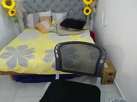 hotlesby valery online show from November 2025 11:55:02 AM