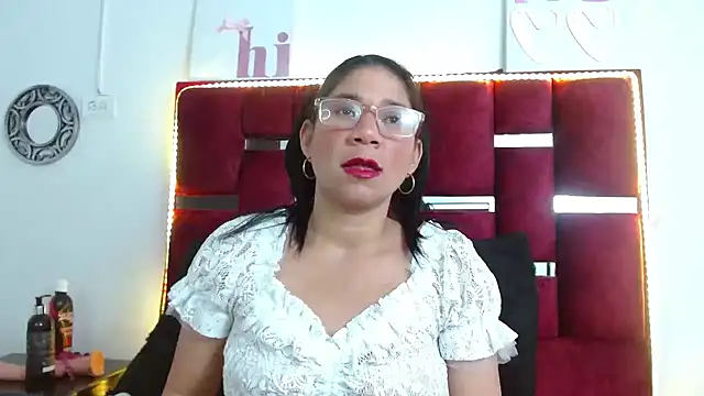 PamelaCruzThxl online show from November 2025 03:05:01 AM