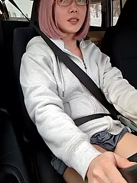 takusaki223 online show from February 2026 01:57:02 AM